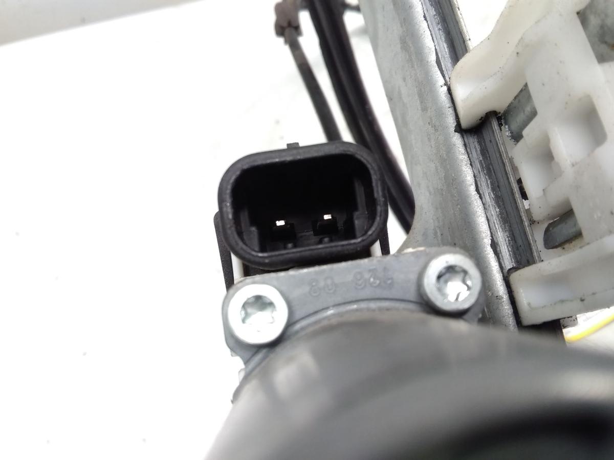 Mitsubishi Colt Z30 original Fensterheber vorn links elektrisch 5-türig BJ2009