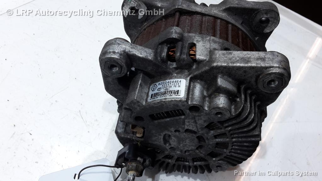 Renault Laguna 2 (II) BJ 2006 Lichtmaschine Generator 210 A 8200404464 2.0DCI