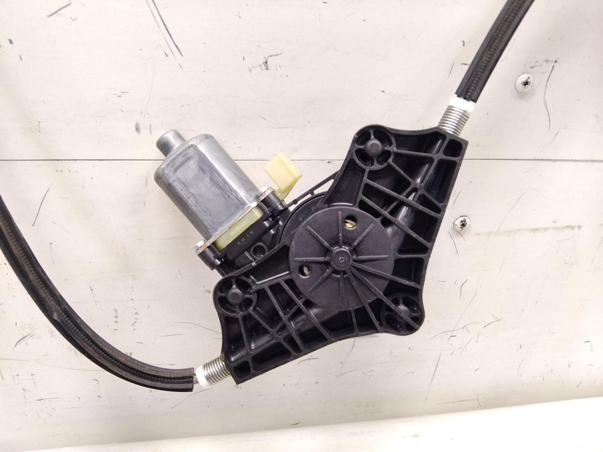 VW Golf 7 original Fensterheber vorn links 5-T&uuml;rer elektrisch BJ2017 5G4837461H