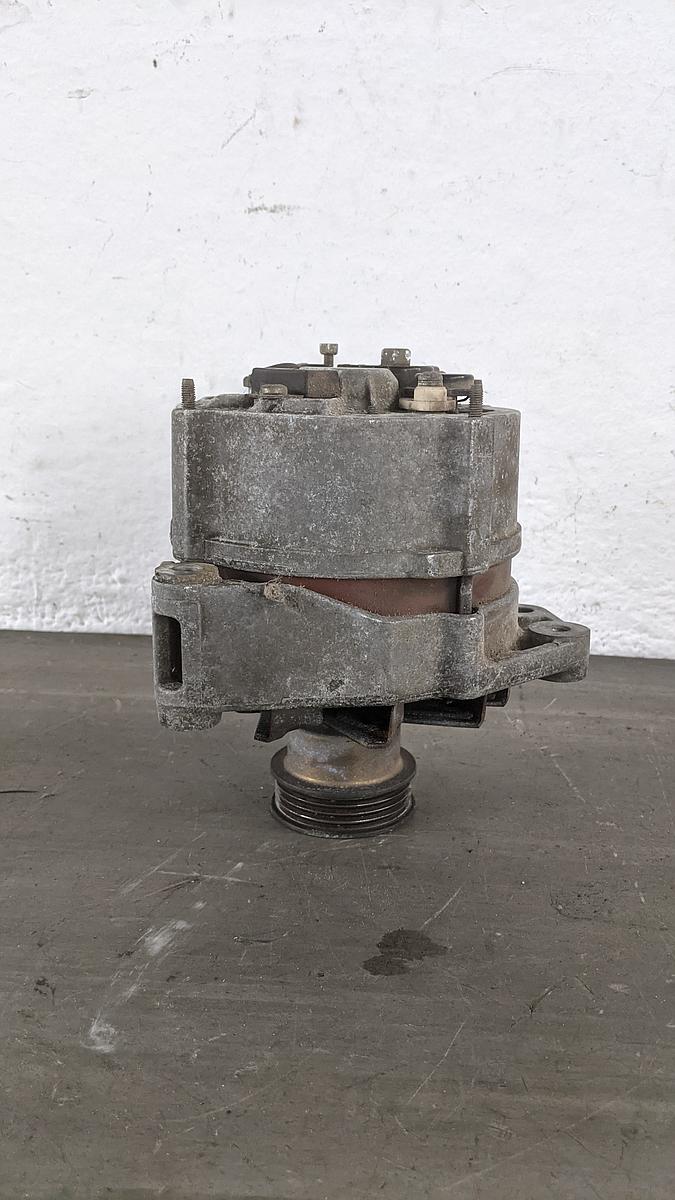 Audi 80 B4 Lichtmaschine Generator 90A