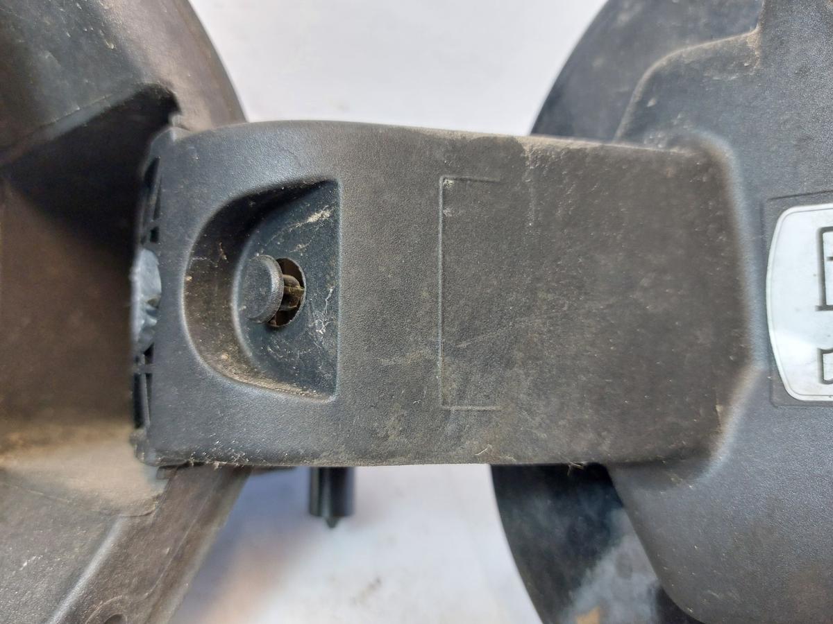Audi A1 8X Sportback Tankklappe Tankdeckel Tankverschluss nur Deckel LZ9Y
