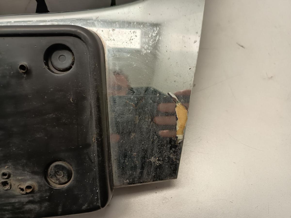 VW Golf V Kombi original K&uuml;hlergrill Chrom Baujahr 2008