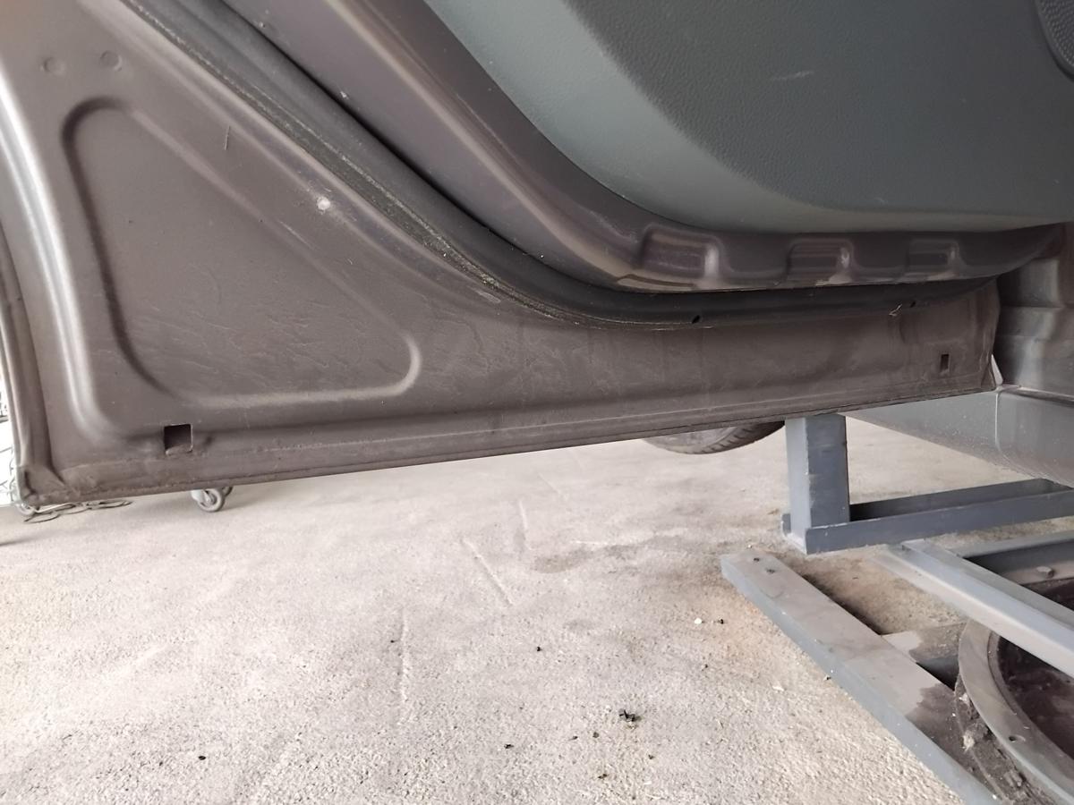 Ford C-Max II T&uuml;r hinten links brisbanebraunmetallic BJ2012