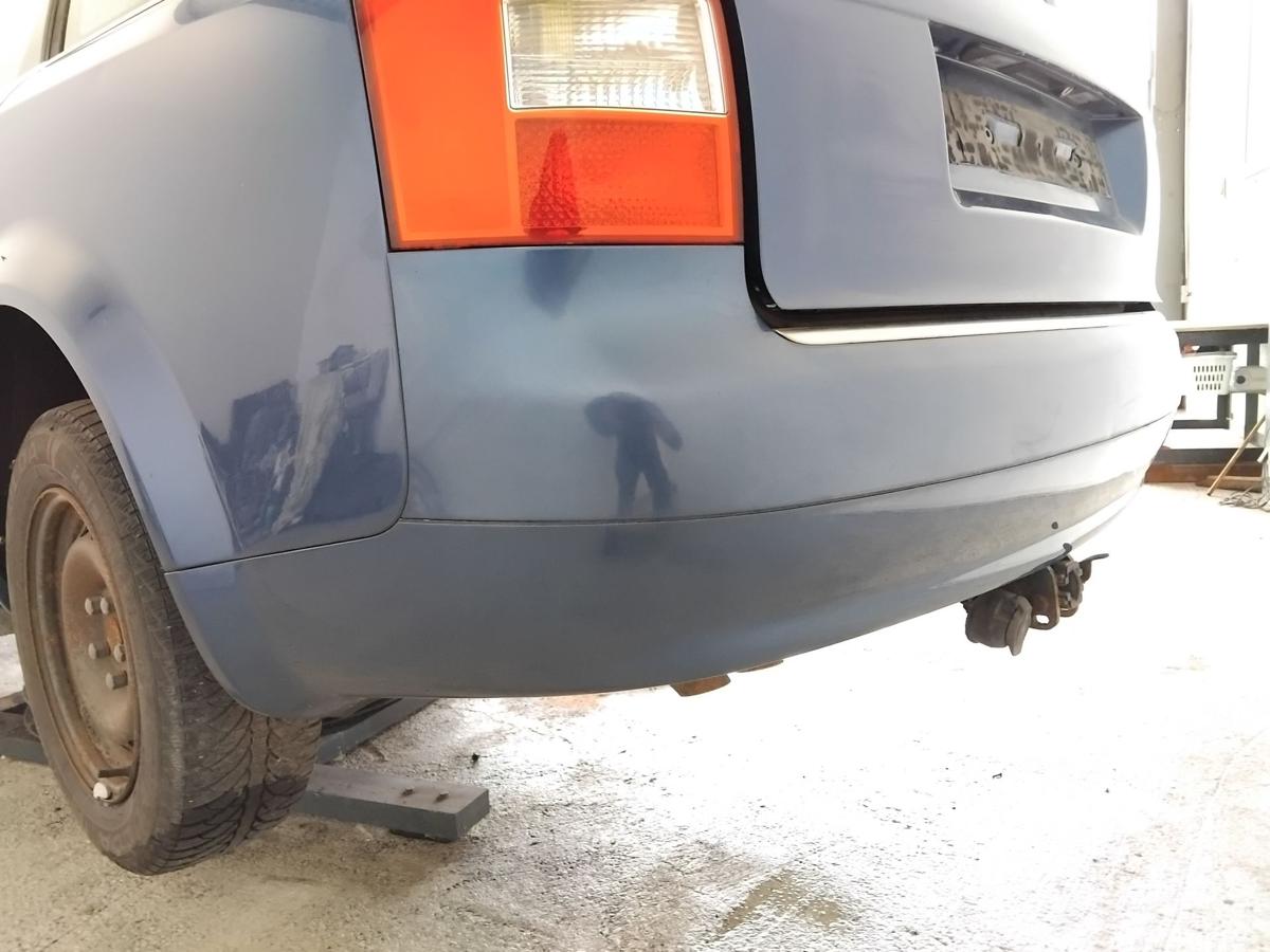 Audi A4 8E B6 Avant original Stossf&auml;nger Sto&szlig;stange hinten BJ2003 LZ5C Mauritiusblaumetallic