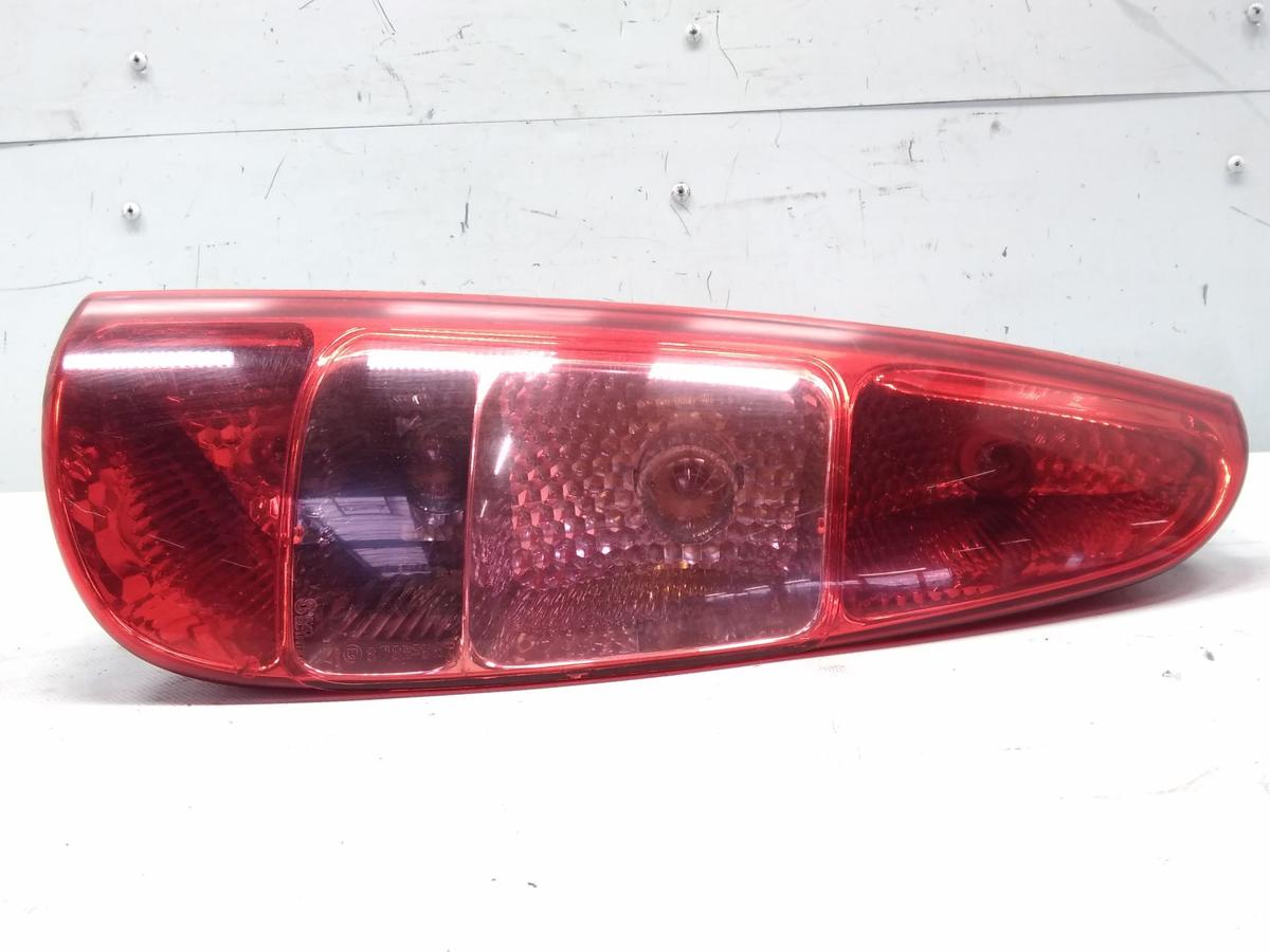 Peugeot 807 original R&uuml;ckleuchte Heckleuchte links BJ2007