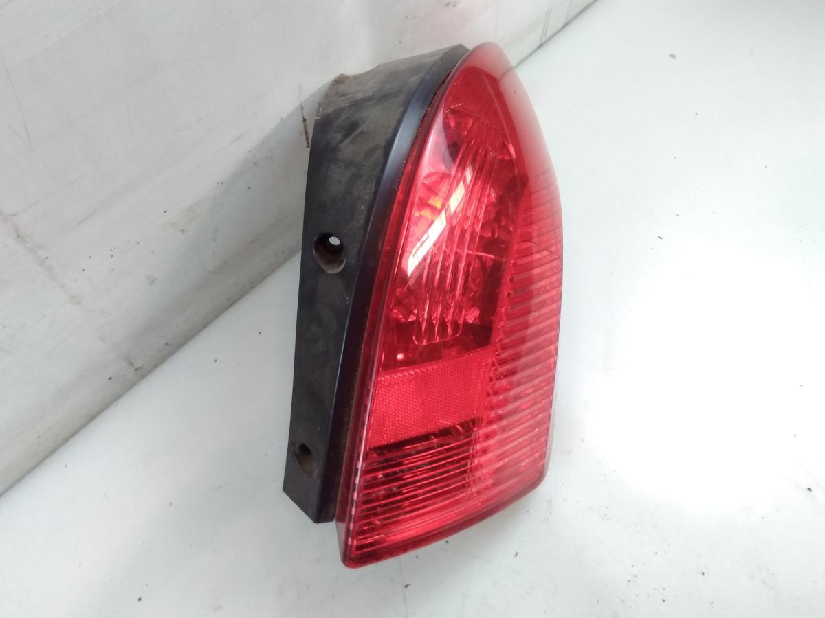 Peugeot 308 SW Kombi original Rückleuchte Heckleuchte rechts Bj.2009
