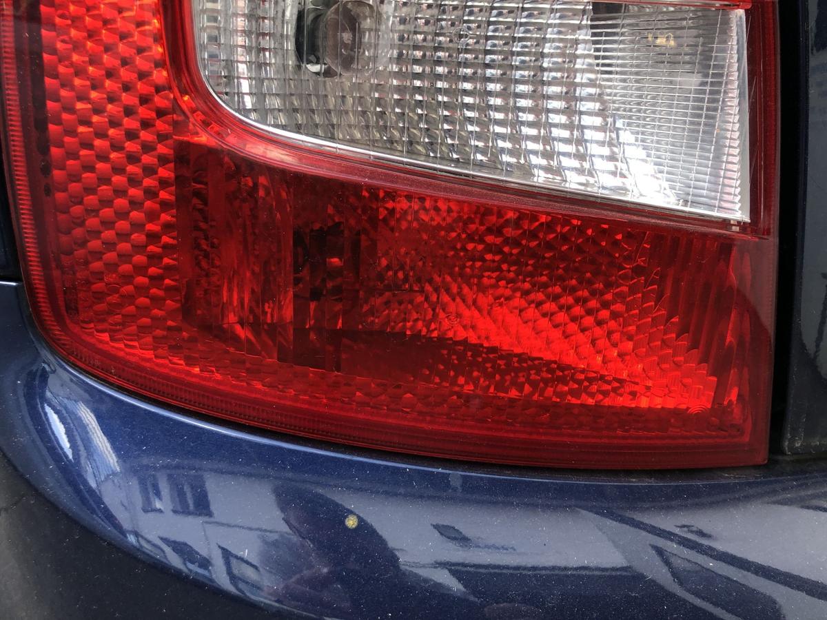 Skoda Fabia 6Y R&uuml;ckleuchte links R&uuml;cklicht Heckleuchte 5t&uuml;rer bis 2004