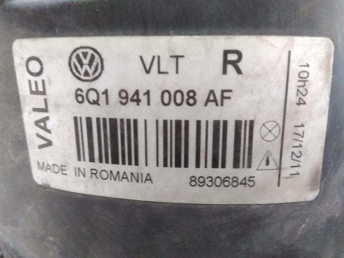 VW Polo 9N1 orig Scheinwerfer rechts Halogen mit LWR 6Q1941008AF VALEO BJ2004