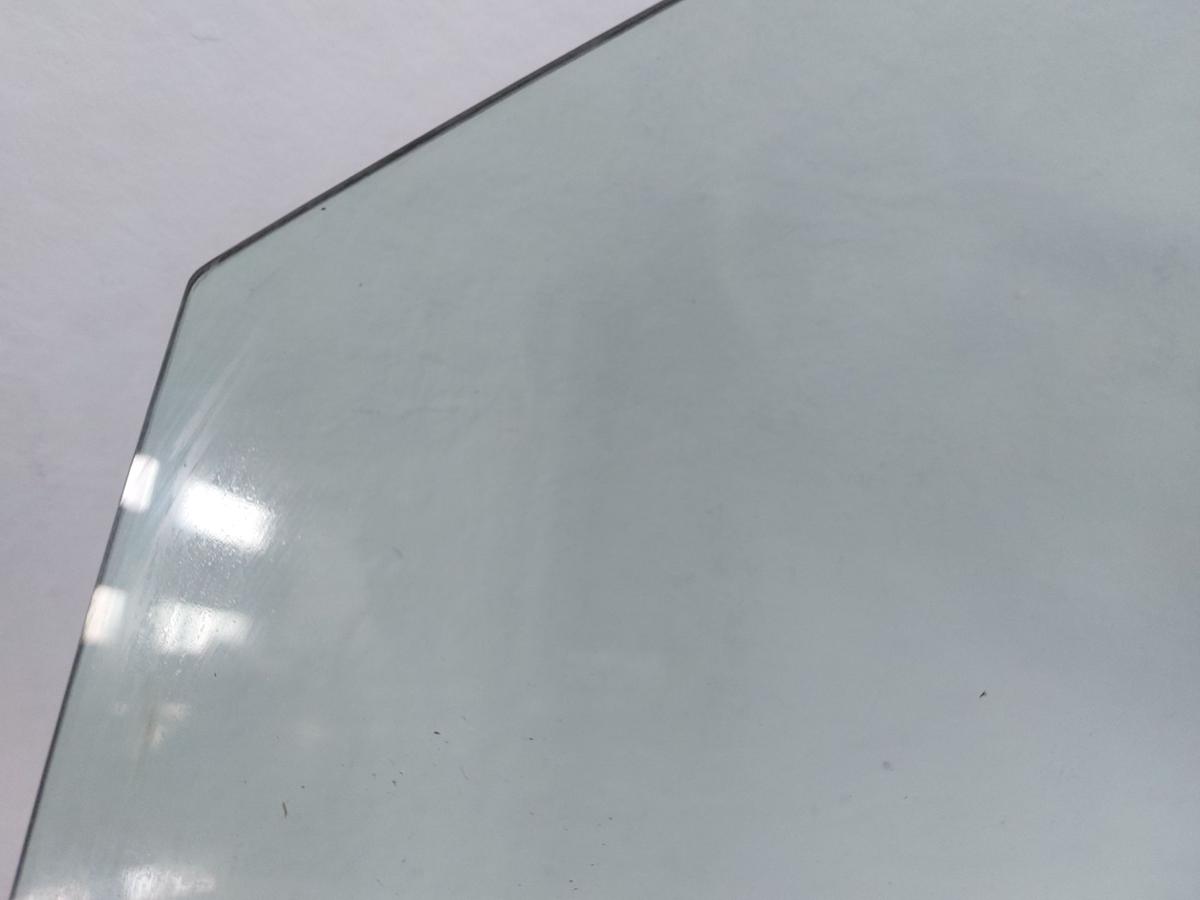 VW Passat 3C B7 T&uuml;rscheibe vorn links Seitenscheibe Scheibe Doppelverglast