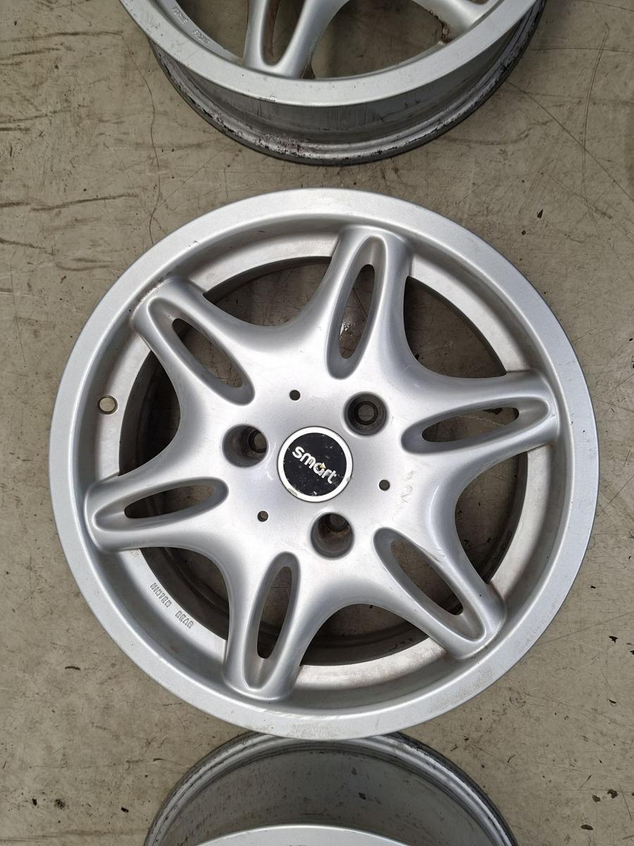 Smart ForTwo Bj 2000 original Alufelgen Satz Starline ohne Reifen