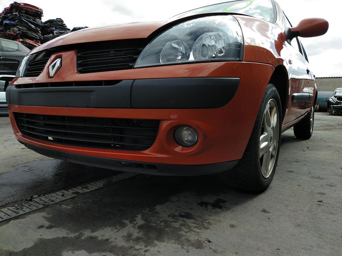 Renault Clio 2 Facelift original Sto&szlig;stange Sto&szlig;f&auml;nger vorn orangemetallic TED33