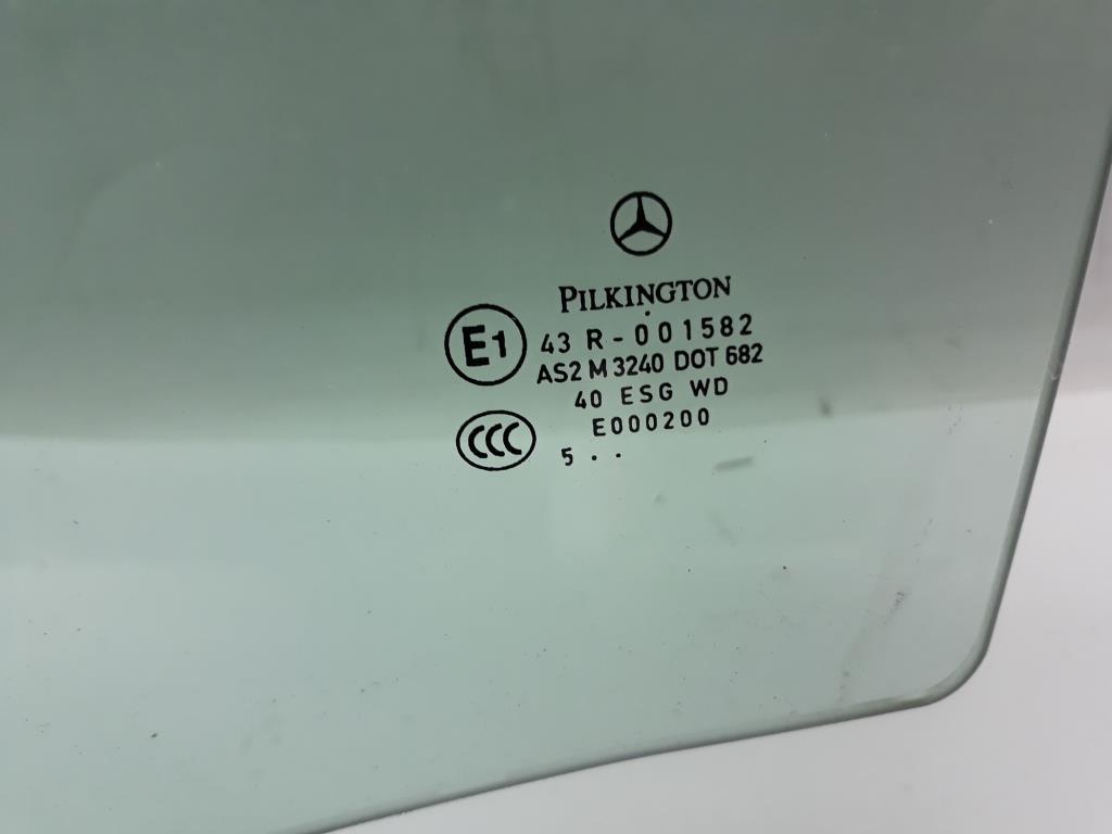 Mercedes Benz B Klasse W245 Türscheibe vorn links Grüncolor