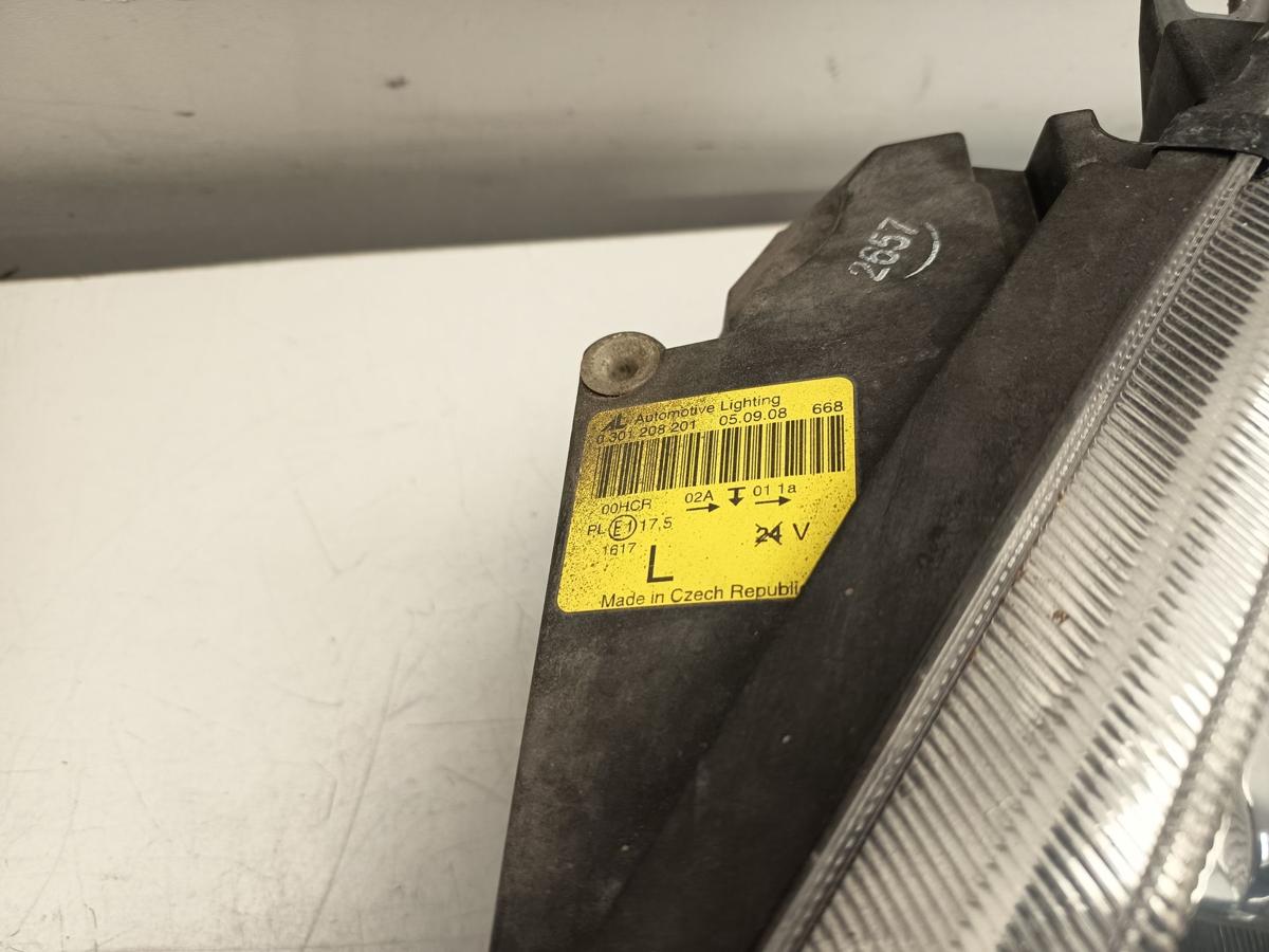 Mitsubishi Colt Z30 original Scheinwerfer links Halogen vor Facelift Bj 2004