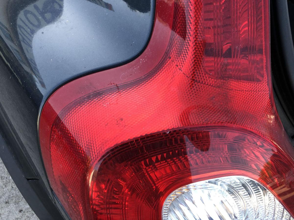 Volvo C30 Typ M R&uuml;ckleuchte links R&uuml;cklicht Heckleuchte kleiner Schaden