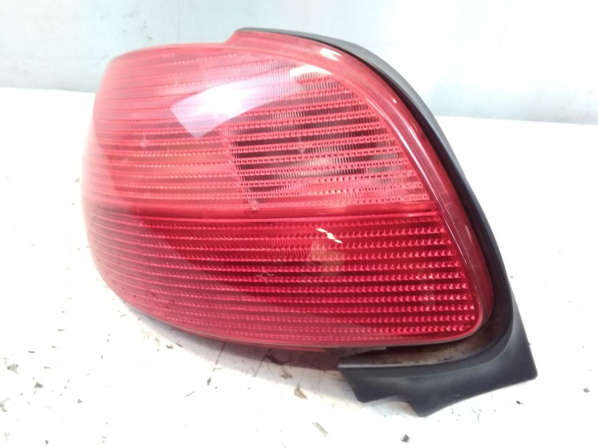Peugeot 206 CC Cabrio original Rückleuchte Heckleuchte links Bj.2003