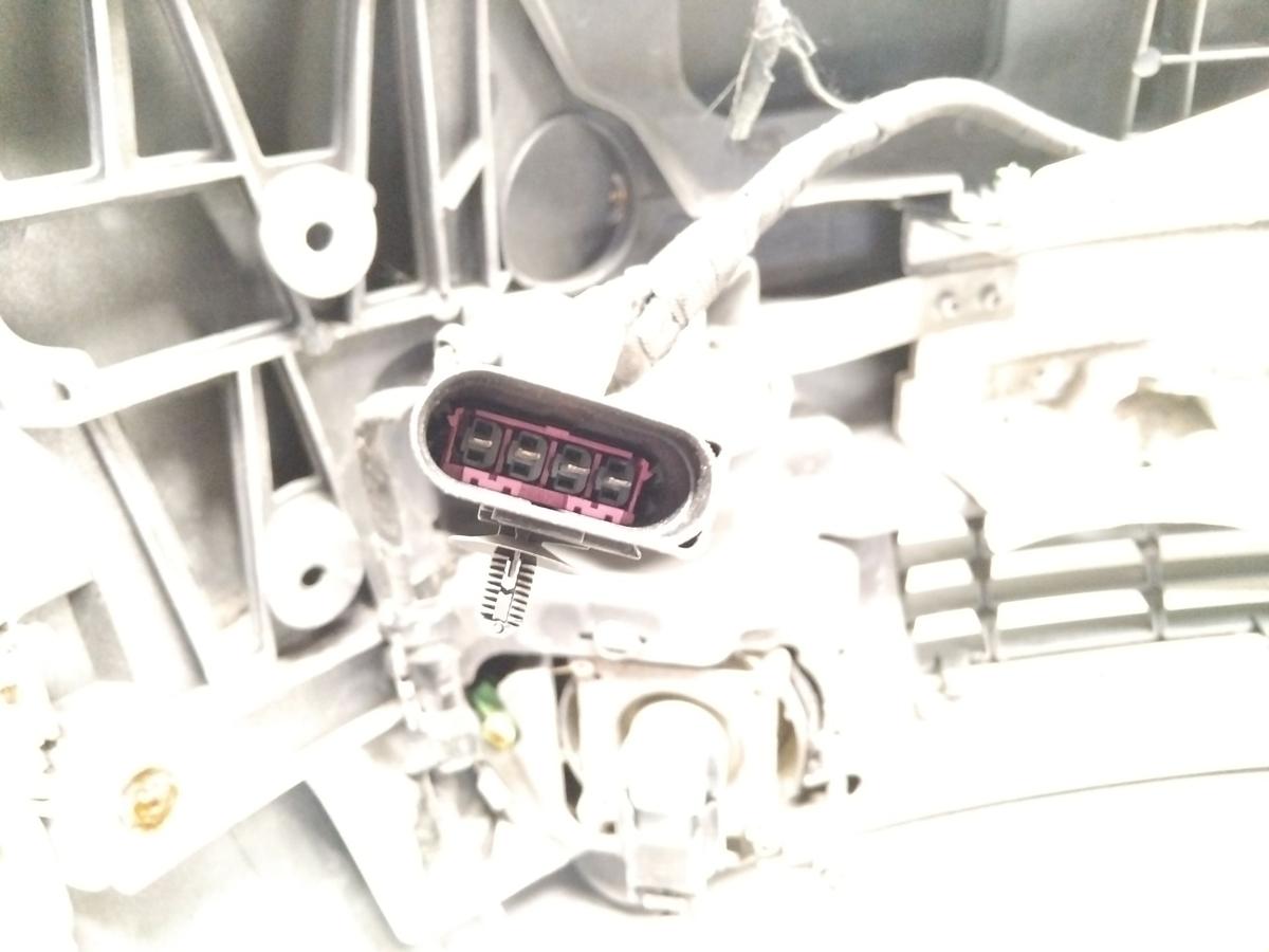 Audi A4 8E orig Sto&szlig;f&auml;nger Sto&szlig;stange vorn LY7W Lichtsilber Metallic NSW BJ2004