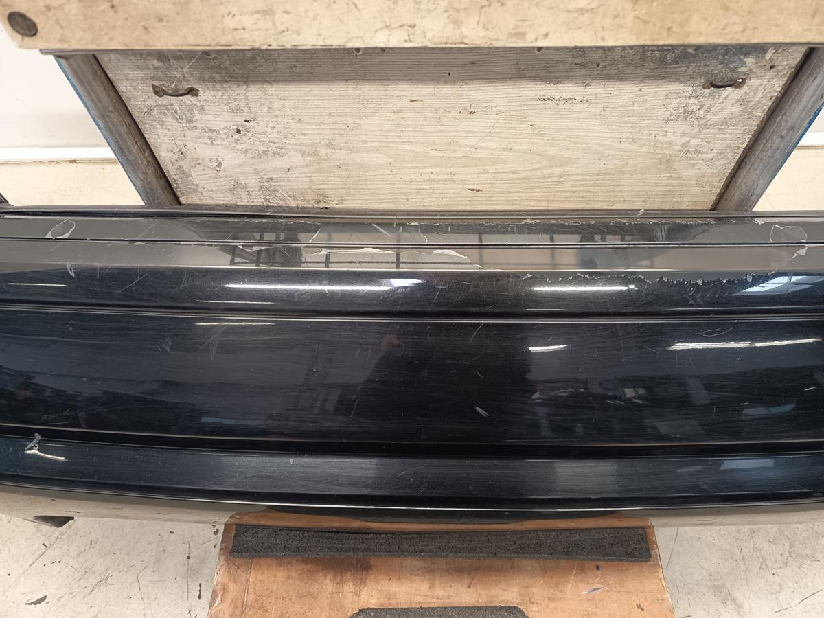 Audi A3 8P original Sto&szlig;stange hinten LY98 Brillantschwarz 3 T&uuml;rer Bj 2004