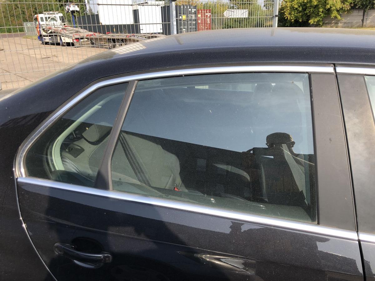 VW Jetta 1K Tür hinten rechts Fondtür im Rohbau LC9X Deep Black Perl