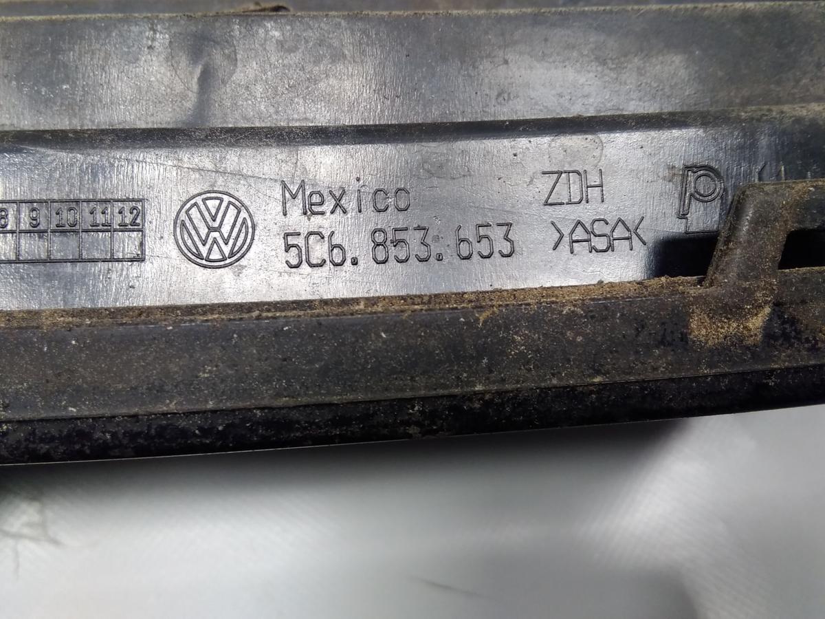 VW Jetta VI 162 original K&uuml;hlergrill mit Emblem BJ2012