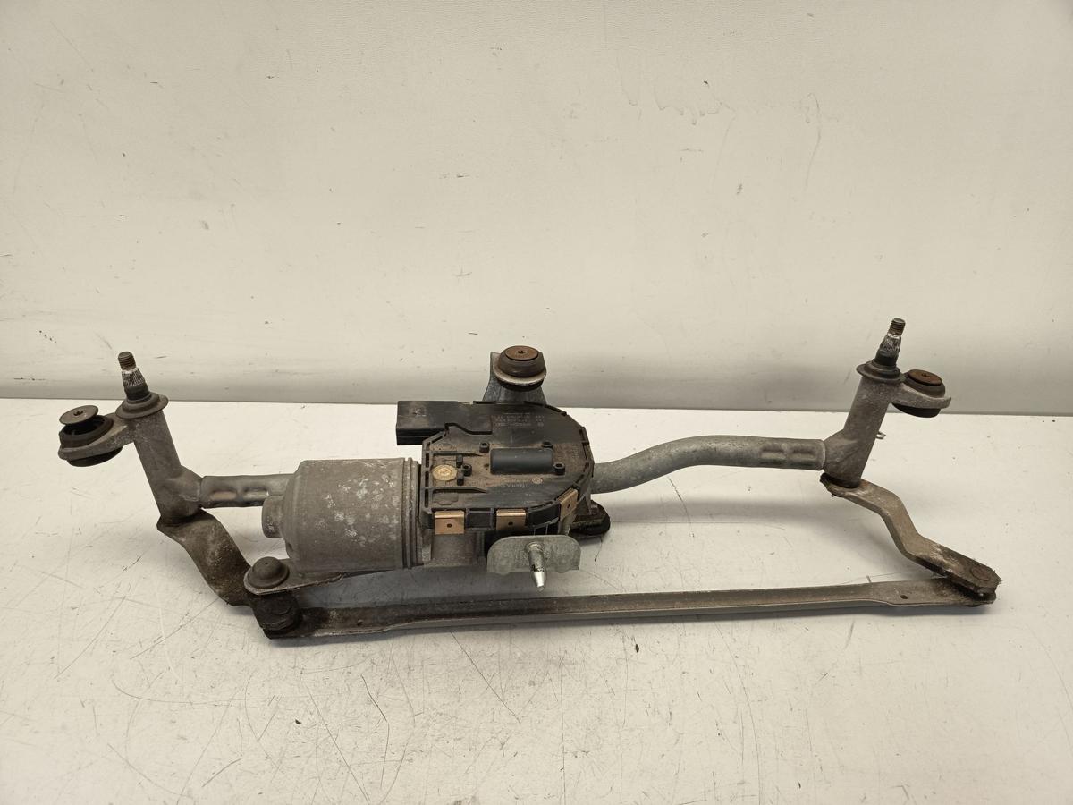 VW Caddy III original Wischermotor vorn/Front mit Gest&auml;nge Bj 2012