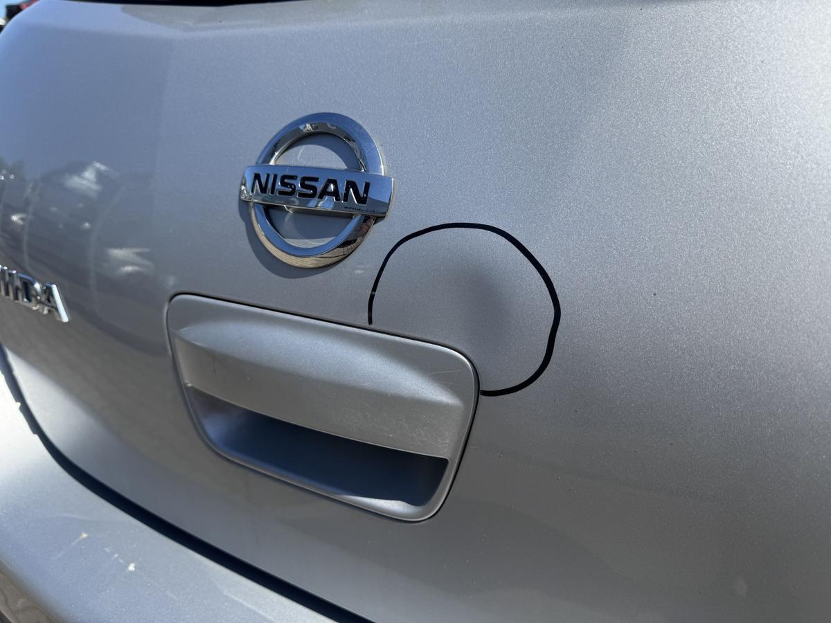 Nissan Tiida original Heckklappe mit Heckscheibe K23 Brilliant Silver Metallic Bj.2009