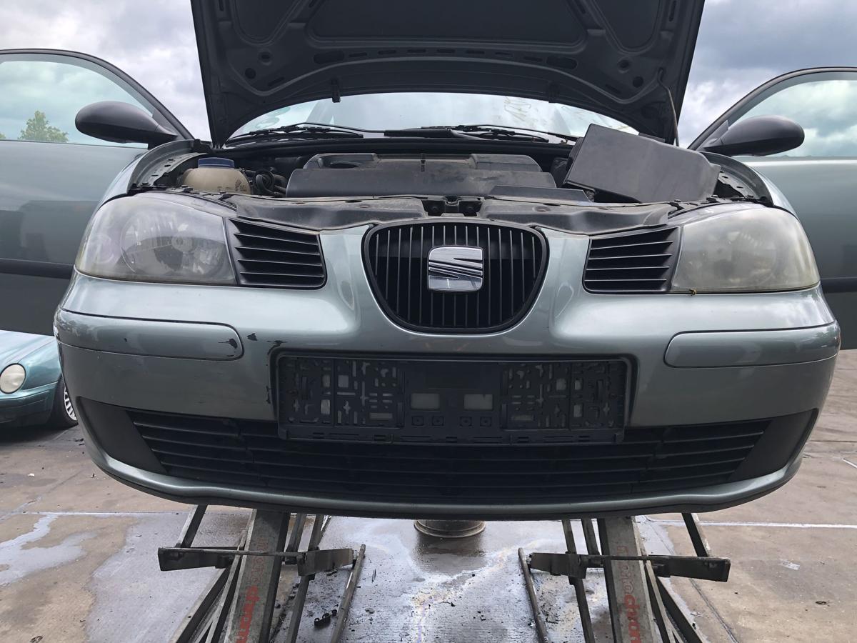 Seat Ibiza 6L original Stoßstange Fänger vorn/Front S6M Sierragrün Bj 2003