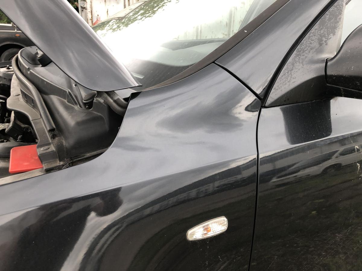 Hyundai i30 FD Kotflügel vorn links Fahrerseite 9F Stone Black Perl