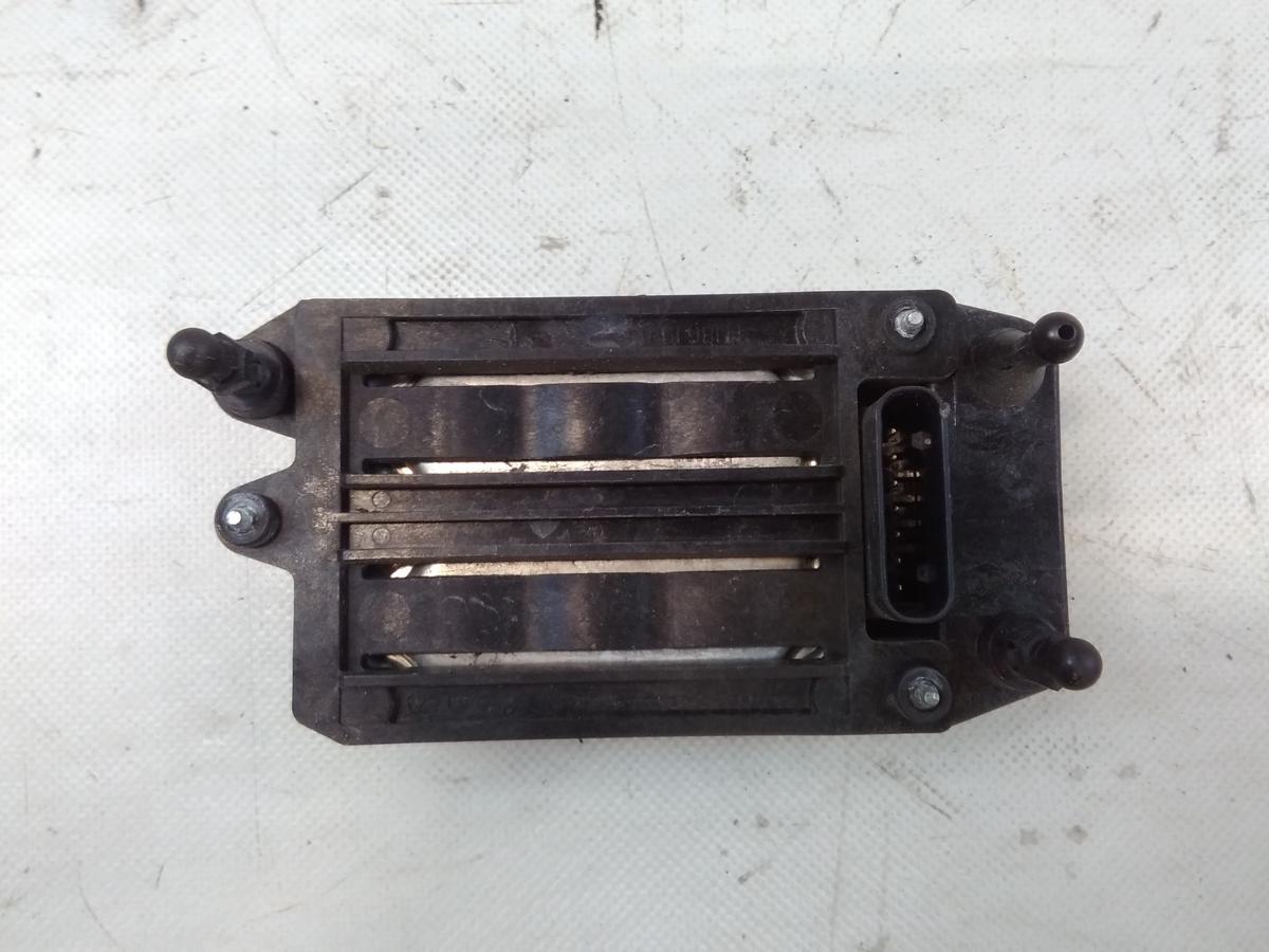 Tesla Model S original Radarsensor Abstandsensor vorn 1108647-00-D Bj.2019