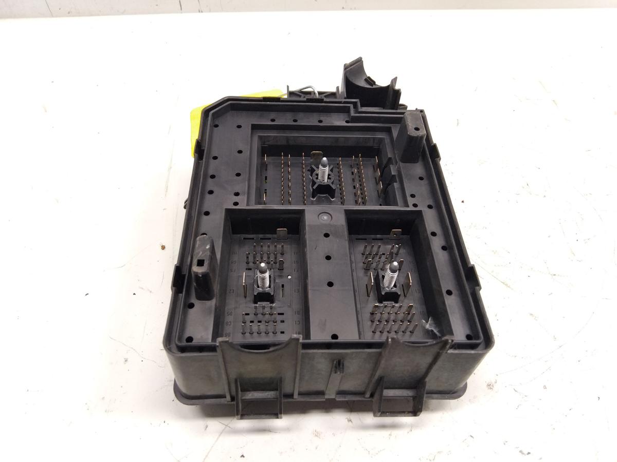 Opel Corsa E original Sicherungskasten Sicherungsbox 1.4 66kw BJ2016 39036045