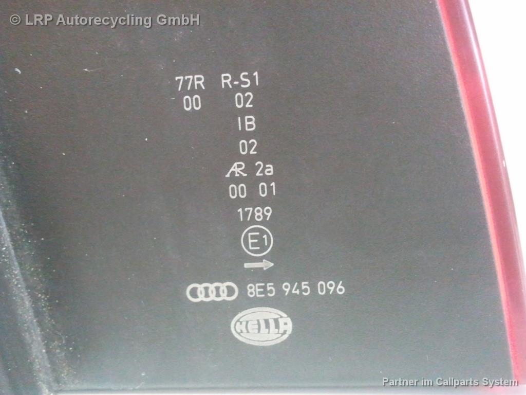 Audi A4 8E Limousine Bj.2007 original Rückleuchte Schlussleuchte 8E5945096 rechts