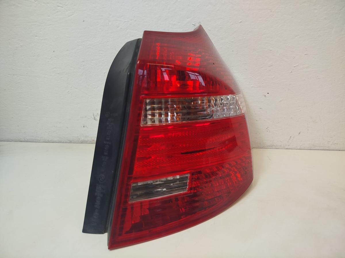 BMW 1er E87 LCI R&uuml;ckleuchte rechts R&uuml;cklicht Heckleuchte Facelift OEM