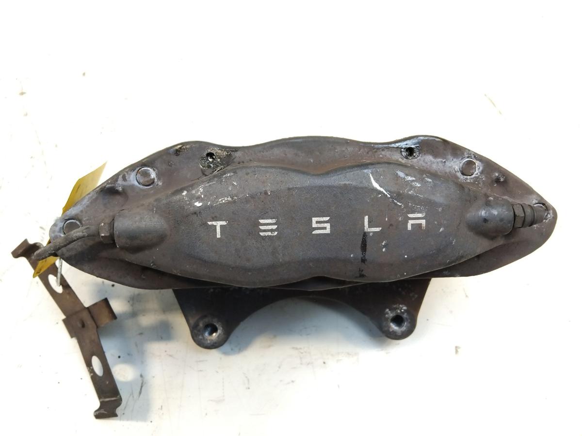 Tesla Model S original Bremssattel Vorderachse rechts Brembo BJ2014