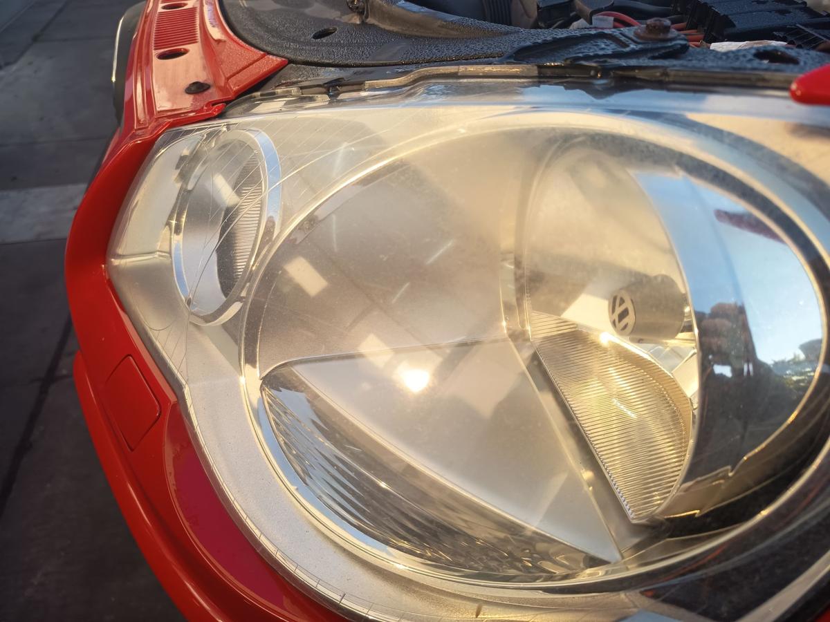 VW Polo 9N3 original Scheinwerfer links Halogen/Haupt/Licht/Front Bj 2006