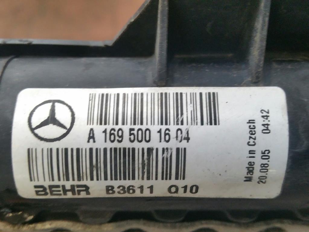 Mercedes A-Klasse W169 Bj.05 Wasserkühler A180CDI A1695000703 Behr