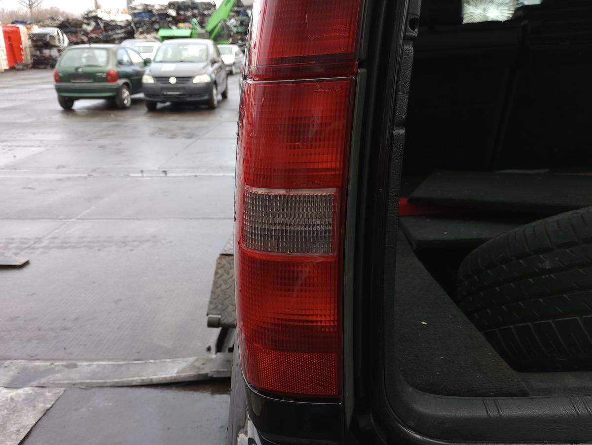 Volvo V70 Kombi original Rückleuchte links unten Heck/Schluss/Licht Bj 1999