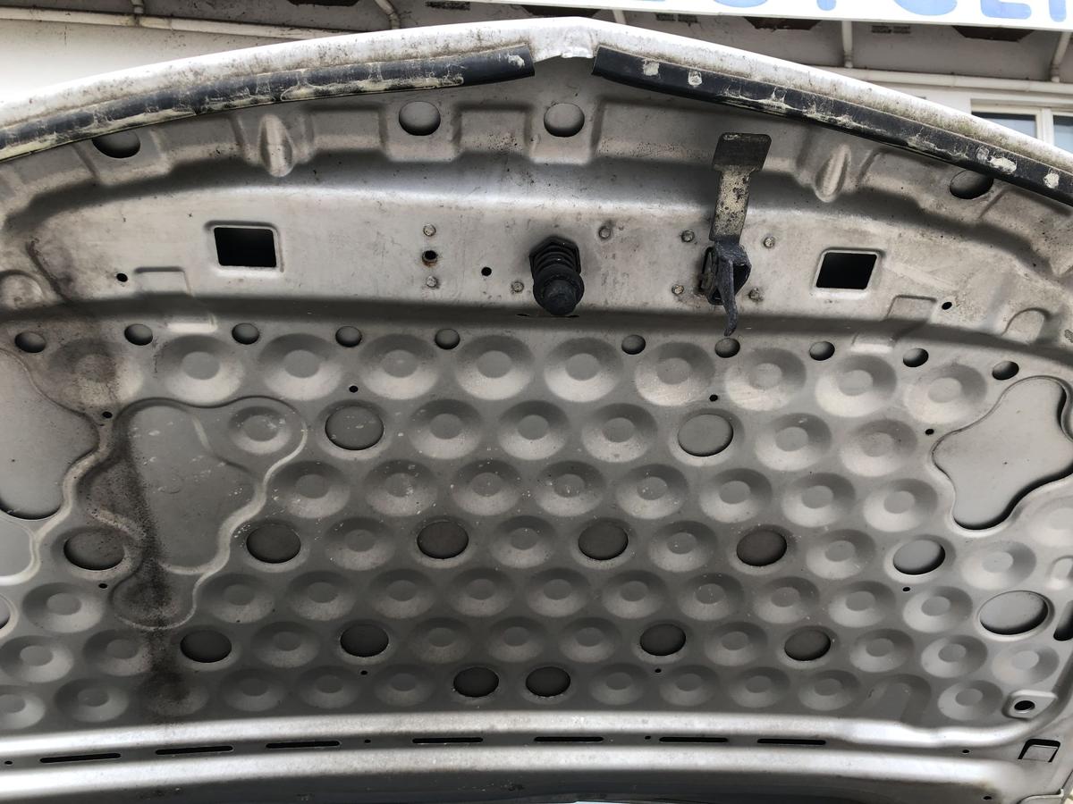 Opel Astra H Caravan Motorhaube Haube Klappe Deckel vorn 2AU Starsilber