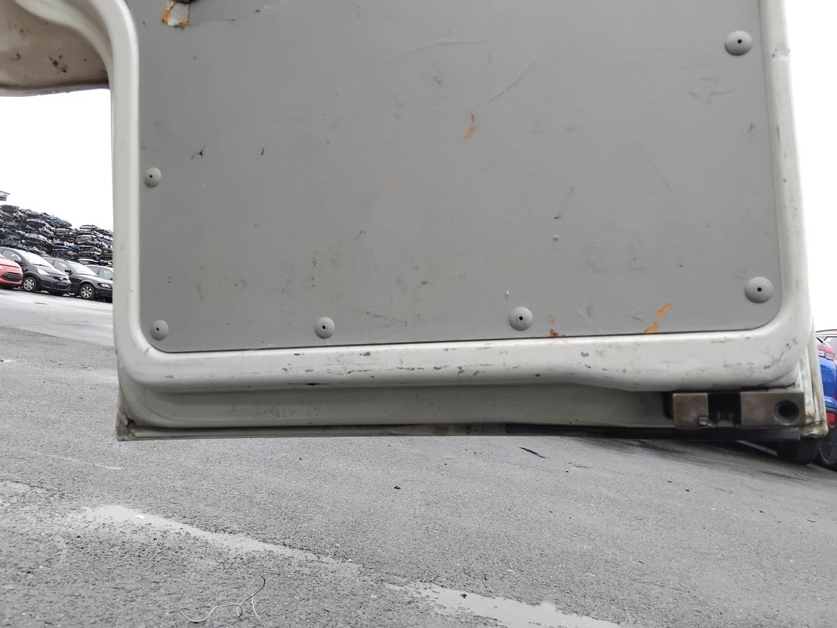 VW T4 Kombi Heckflügeltür hinten rechts L902 Grauweiss mit Scheibe BJ1998
