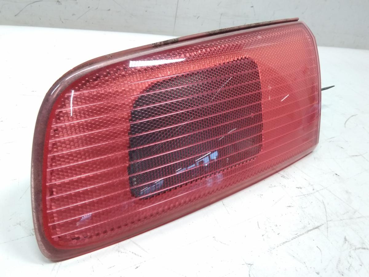 Mazda 2 DY original Rückleuchte Heckleuchte innen rechts Bj.2005