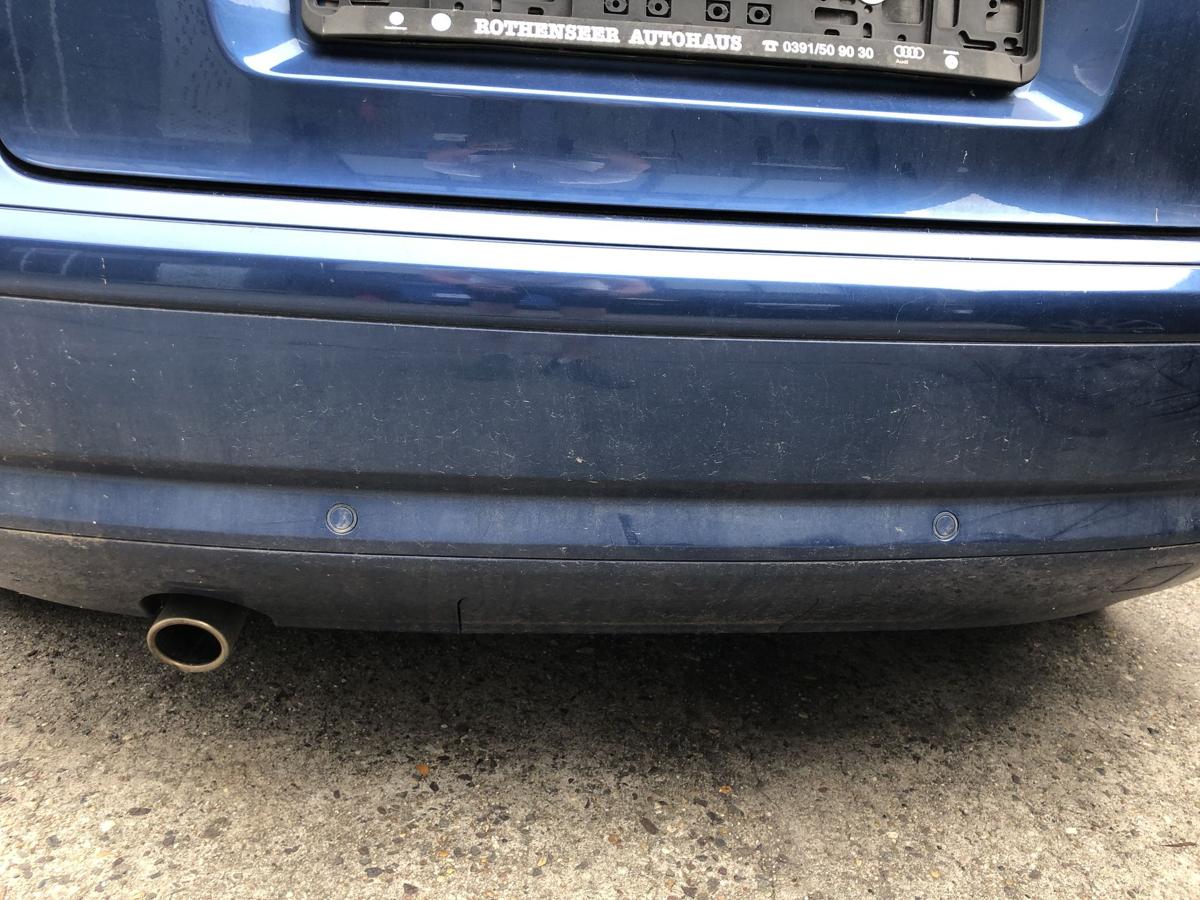 Audi A3 8P ab05 Sto&szlig;f&auml;nger hinten Hecksch&uuml;rze 3 t&uuml;rer PDC LZ5C Mauritius Blau