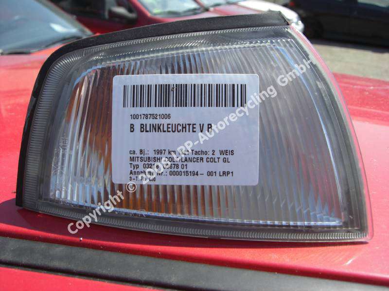 BLINKLEUCHTE V R; Blinker R; COLT/LANCER; CJ0 - CK1 11/95-11/03; MR241678; N.L.