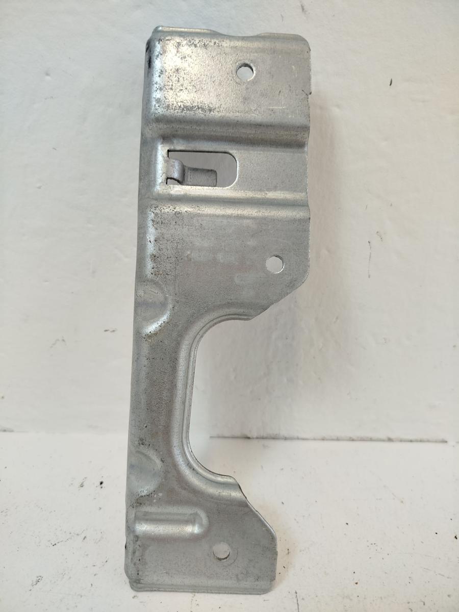 VW T5 7E Haltewinkel Befestigungswinkel Haltegriff vorn rechts A Säule innen