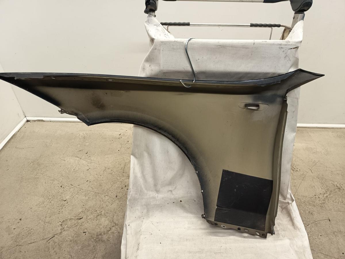 BMW 1er E81 Bj 2008 original Kotflügel vorn rechts 475 Blacksapphire 3TRG