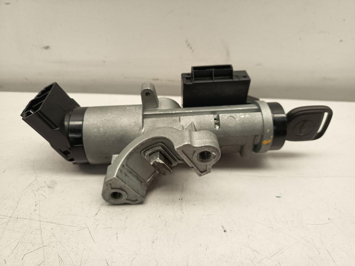 Chevrolet Spark original Z&uuml;ndschloss mit Schl&uuml;ssel Baujahr 2013