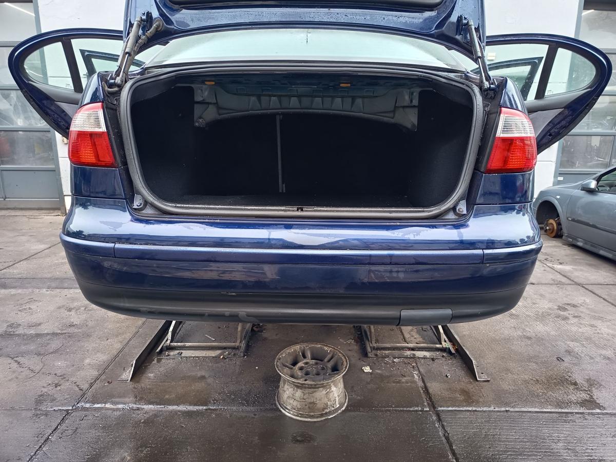 Seat Toledo 1M original Stoßstange Fänger hinten/Heck B5N Indigoblau Bj 2000