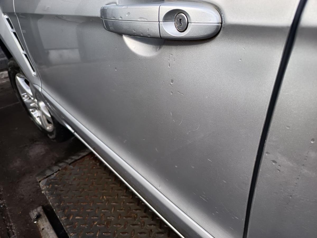 Ford S-Max I original T&uuml;r vorn links Fahrer Kristallsilber Bj 2007