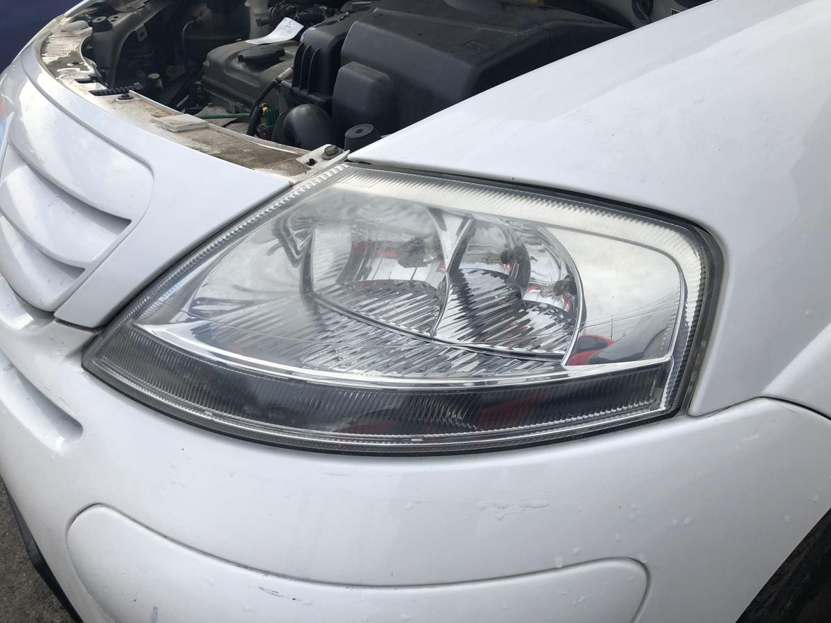 Citroen C3 Typ F Scheinwerfer vorn links Frontscheinwerfer Lampe Halogen