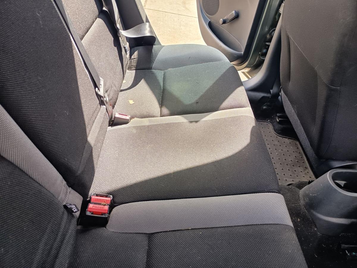 Peugeot 207 original R&uuml;cksitzbank Fondsitz Stoff grau/schwarz Bj2009