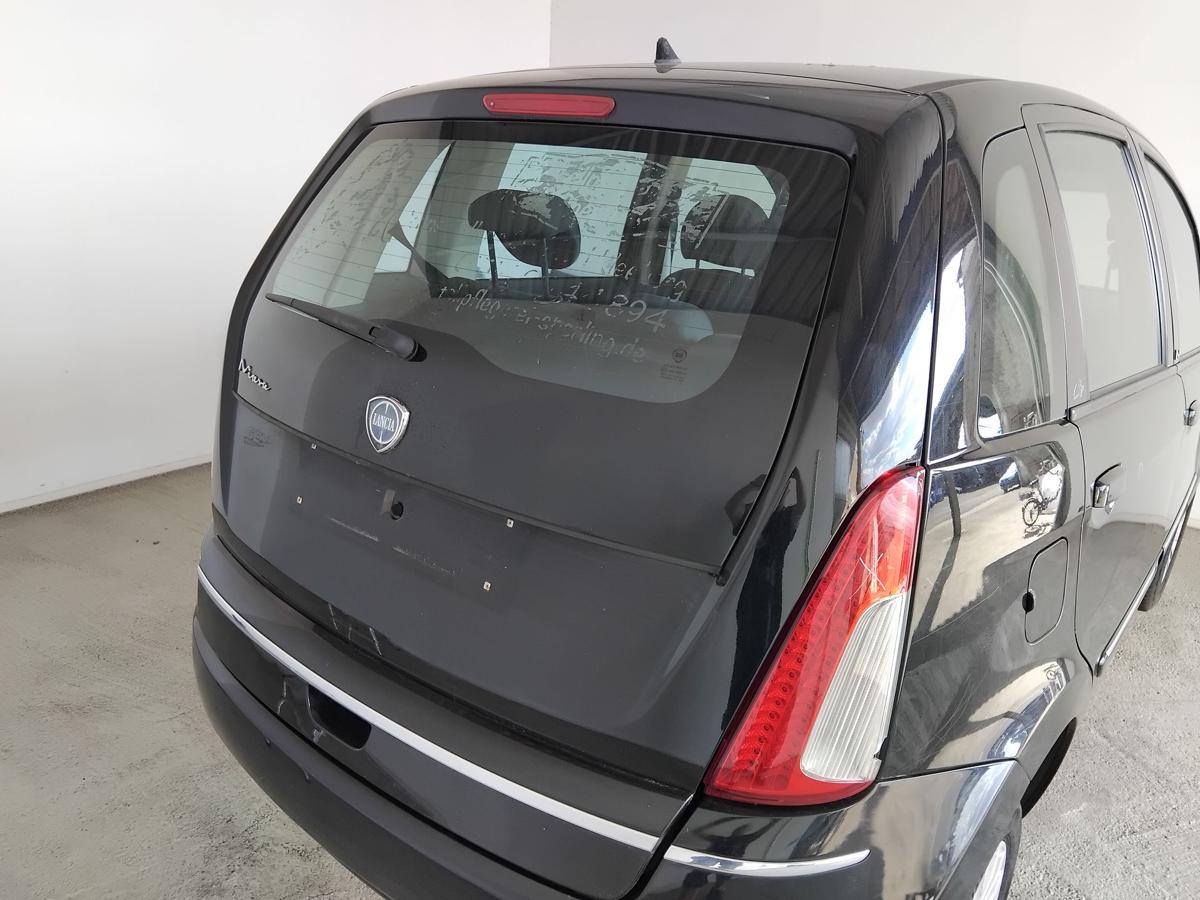Lancia Musa Facelift Heckklappe schwarzmetallic 601 mit Heckscheibe BJ2009