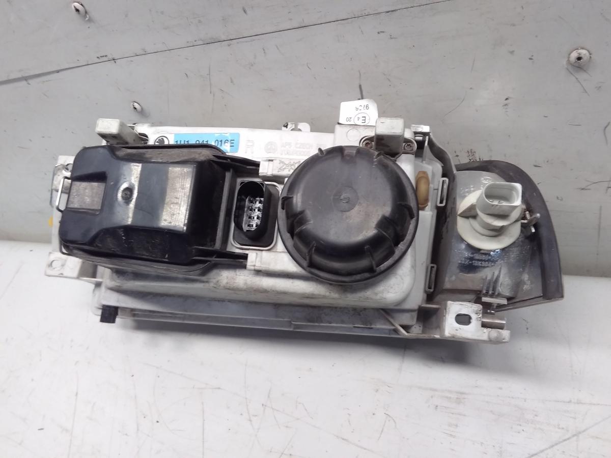 Skoda Octavia 1U orig.Scheinwerfer rechts Facelift mit Nebelscheinwerfer BJ2002