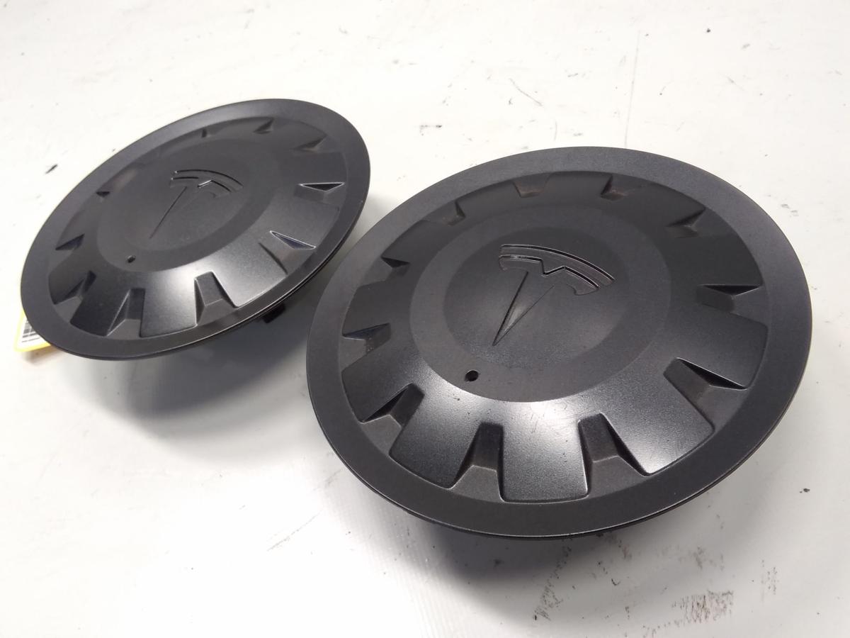 Tesla Model Y original Abdeckung Nabenkappe f&uuml;r 21 Zoll Turbinefelge 2 St&uuml;ck